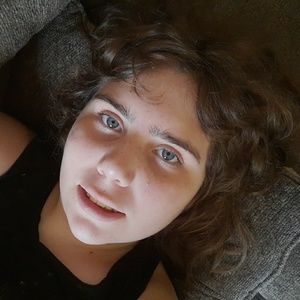 Meet your Posher, Breanna